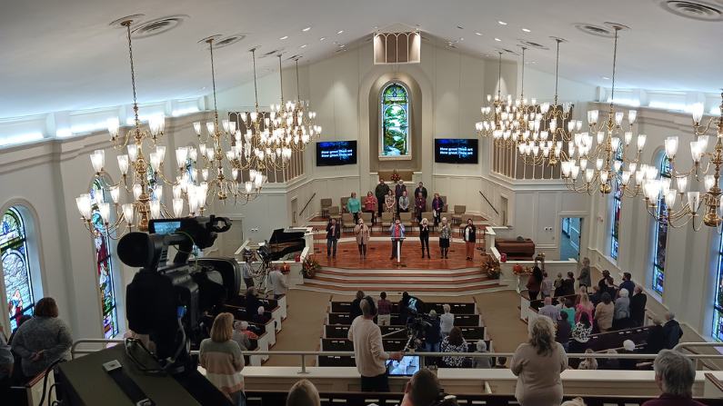 MONTICELLO BAPTIST CHURCH ELEVATES PRODUCTIONS WITH JVC